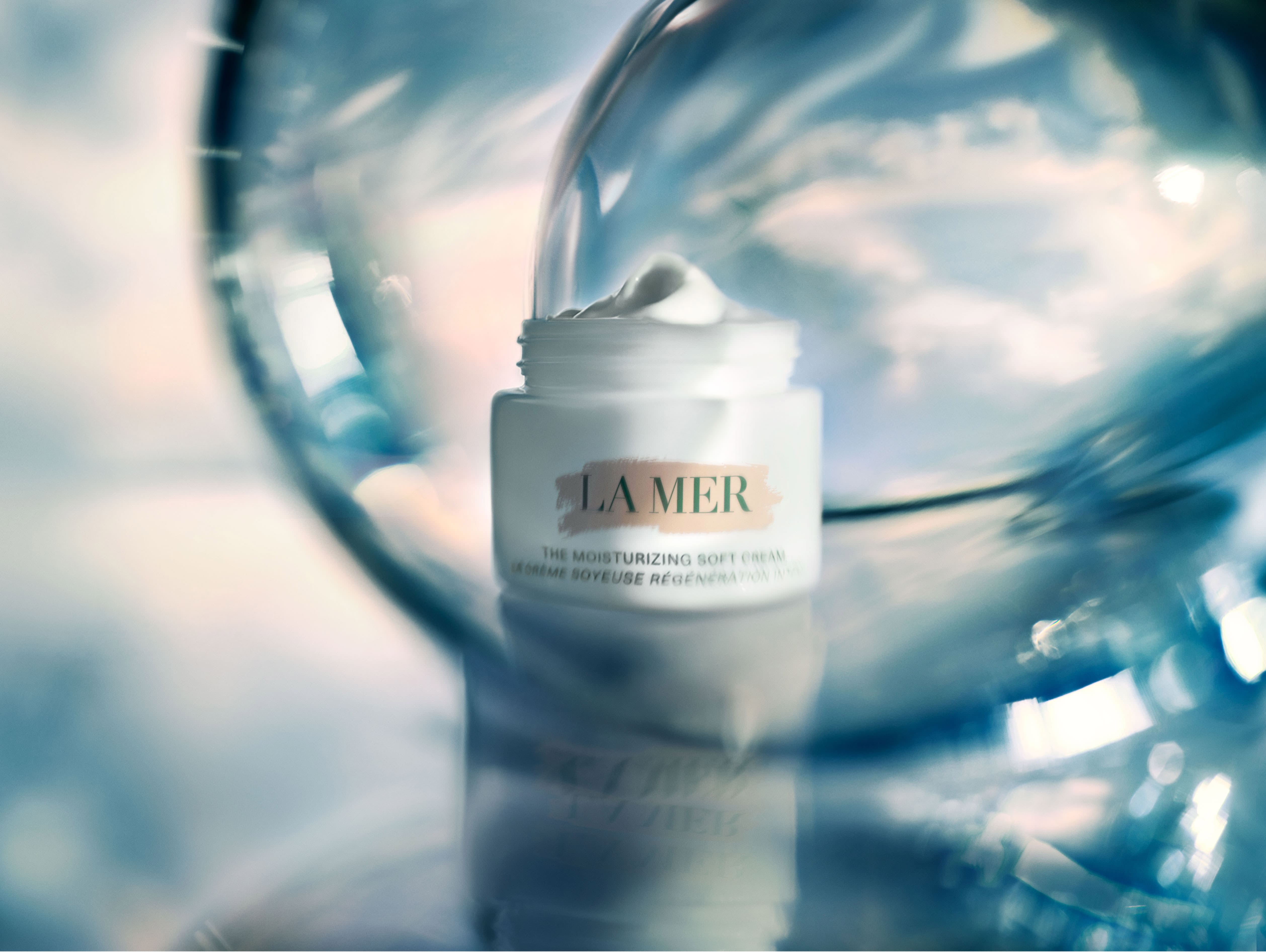 LA MER_The Moisturizing Soft Cream.jpg