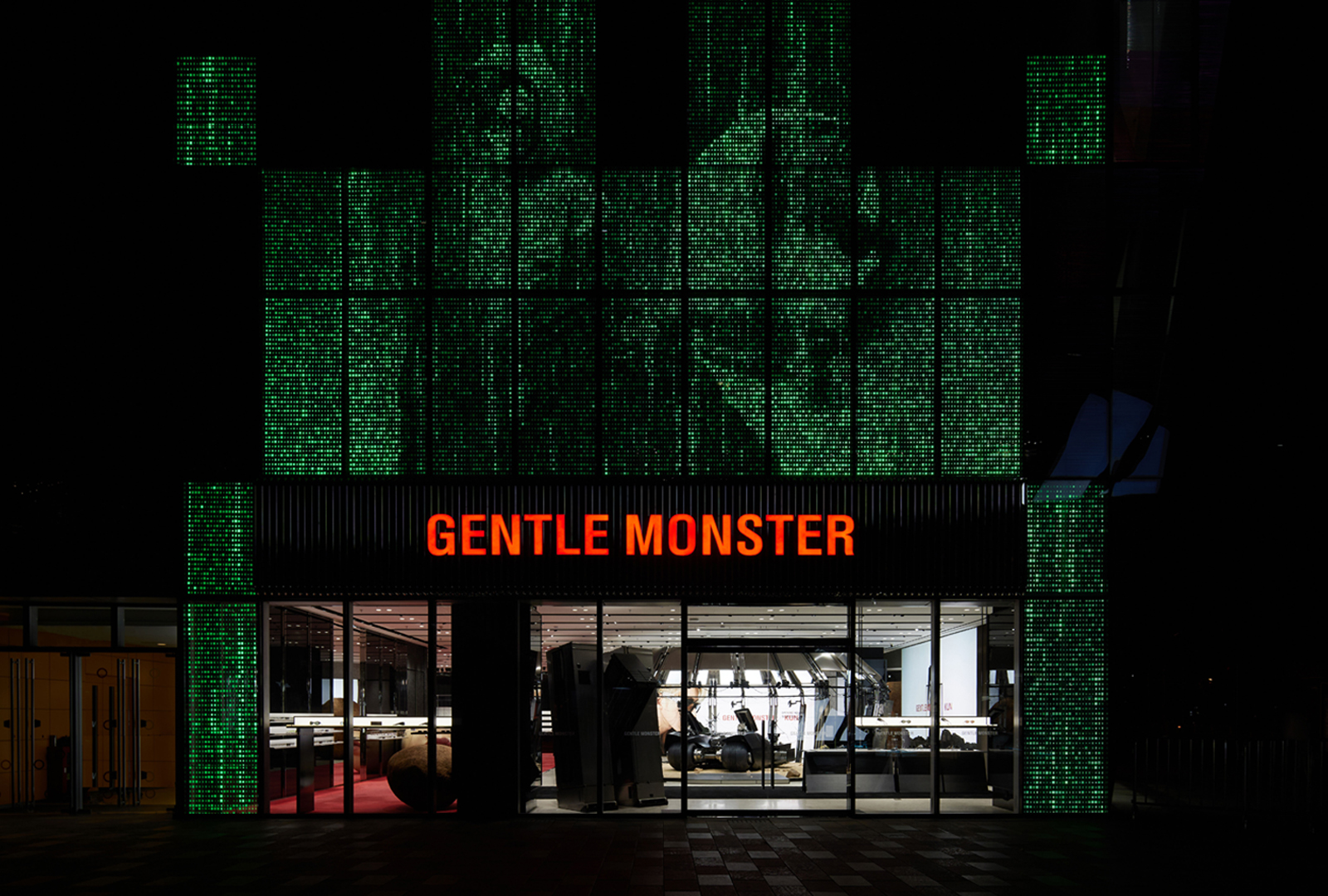 CXK_PRESS_PopUp_Store_1600x1080_3.jpg