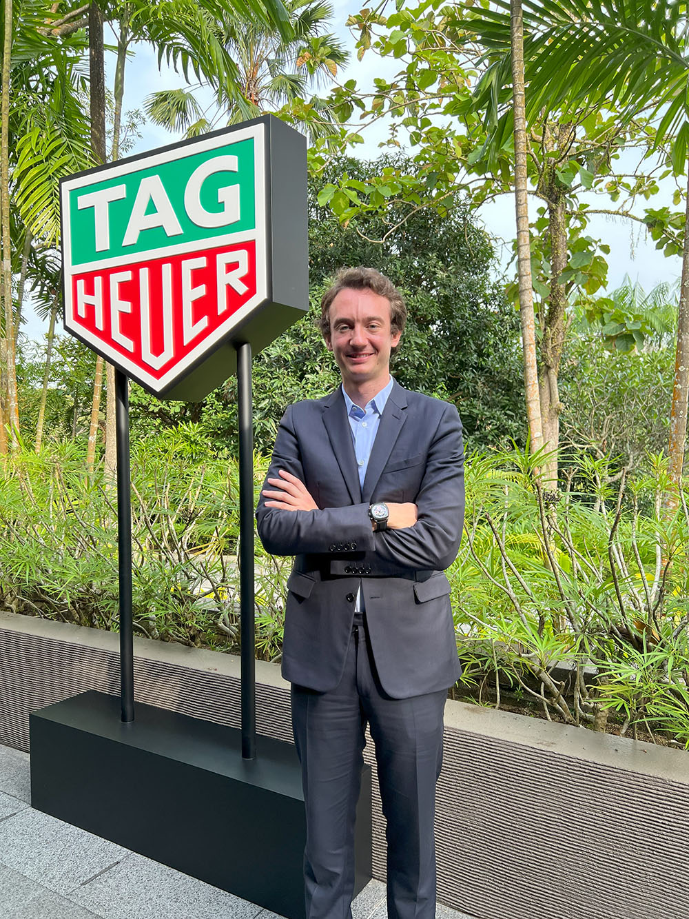 tag03.jpg