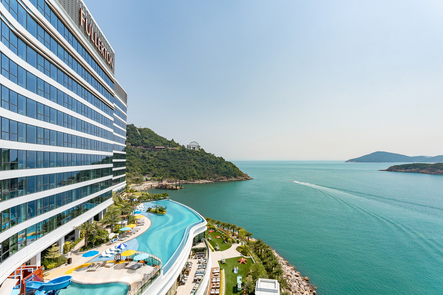 Hotel Exterior 1.jpg