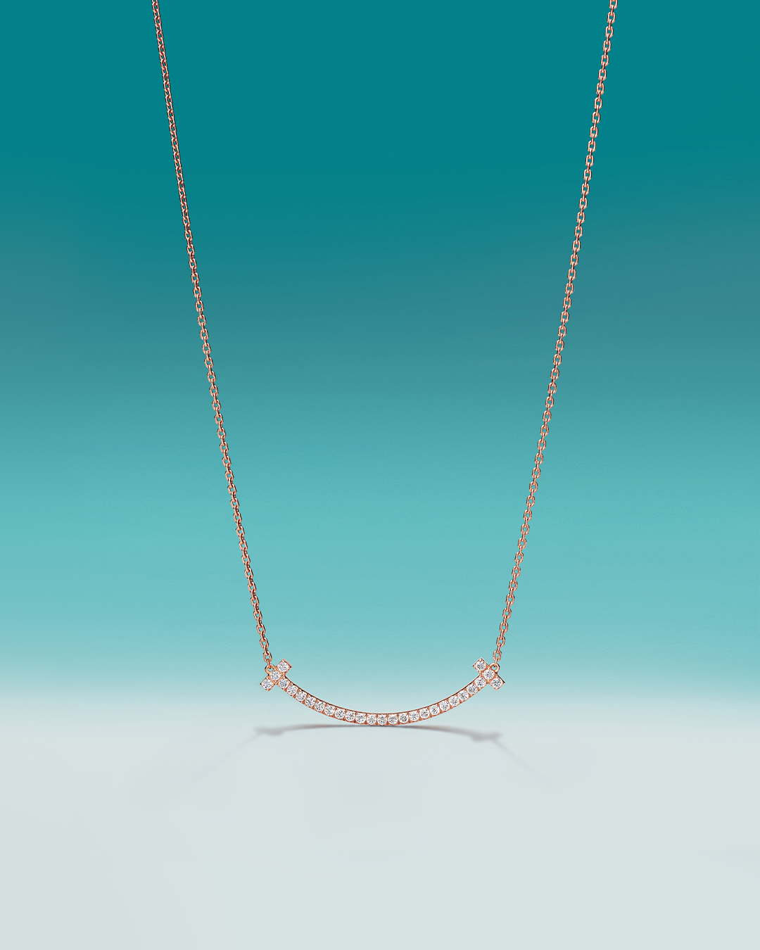 Tiffany & Co. 蒂芙尼T系列18K玫瑰金镶钻Smile中号项链.jpg