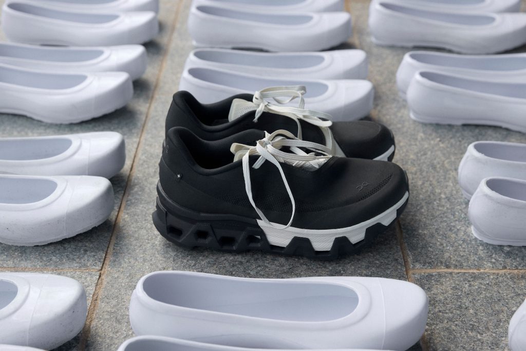 On昂跑 x POST ARCHIVE FACTION (PAF) 联名之作 – CURRENT FORM 3.0系列