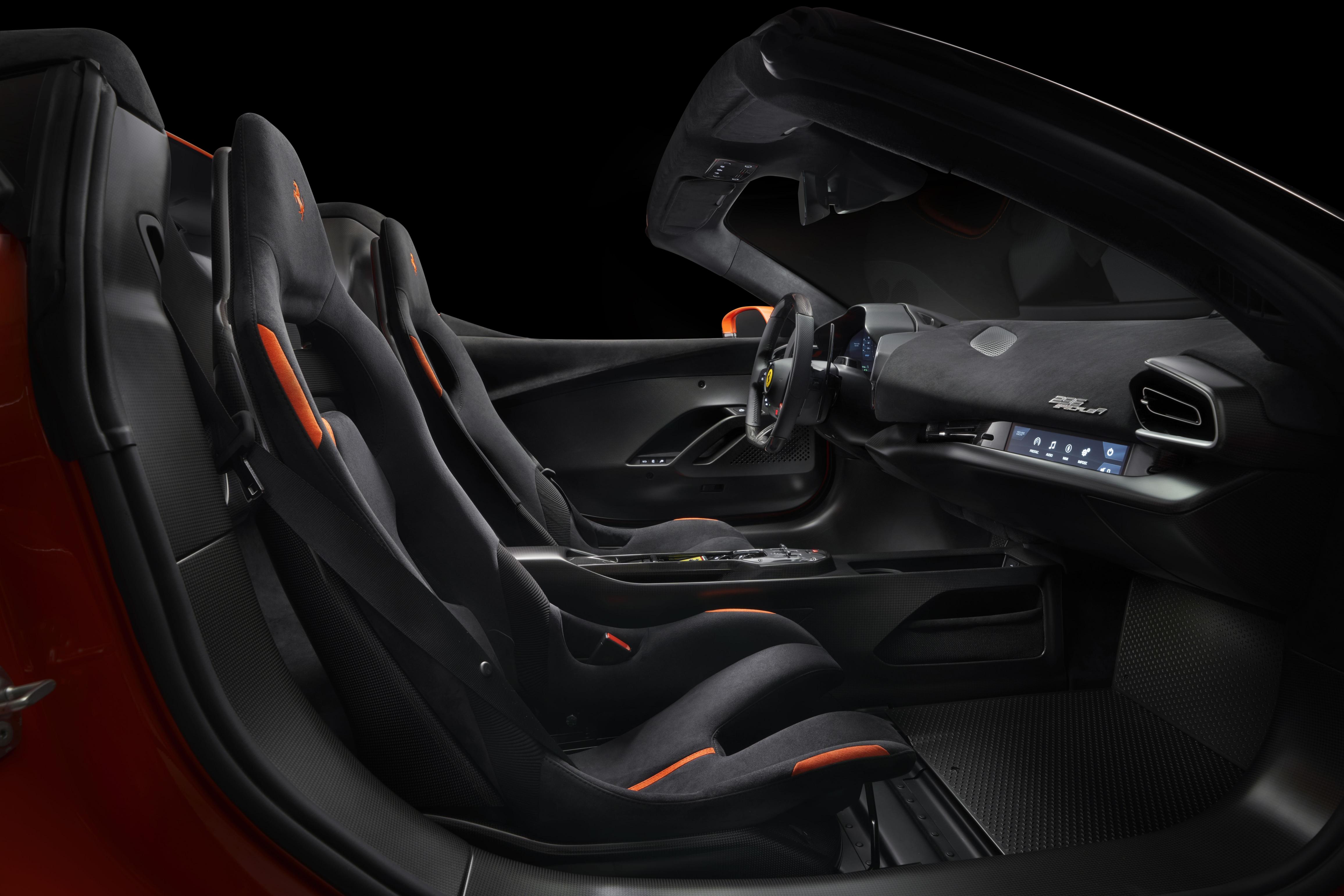 296 Speciale A_09.jpg