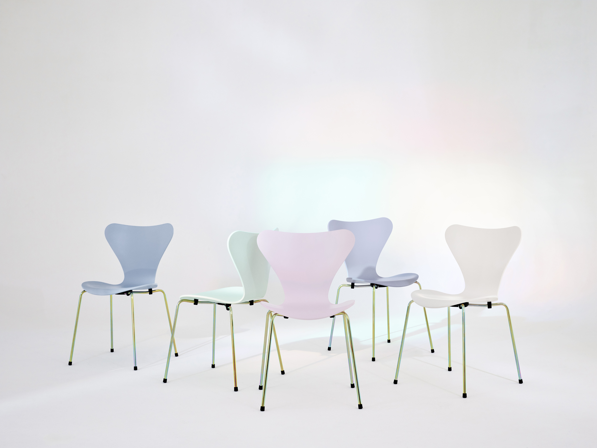 FH_Series 7_3107_7.14 AM_Green_Violet_Blue_Pink_Beige_RainbowGold_base_family1_low.jpg