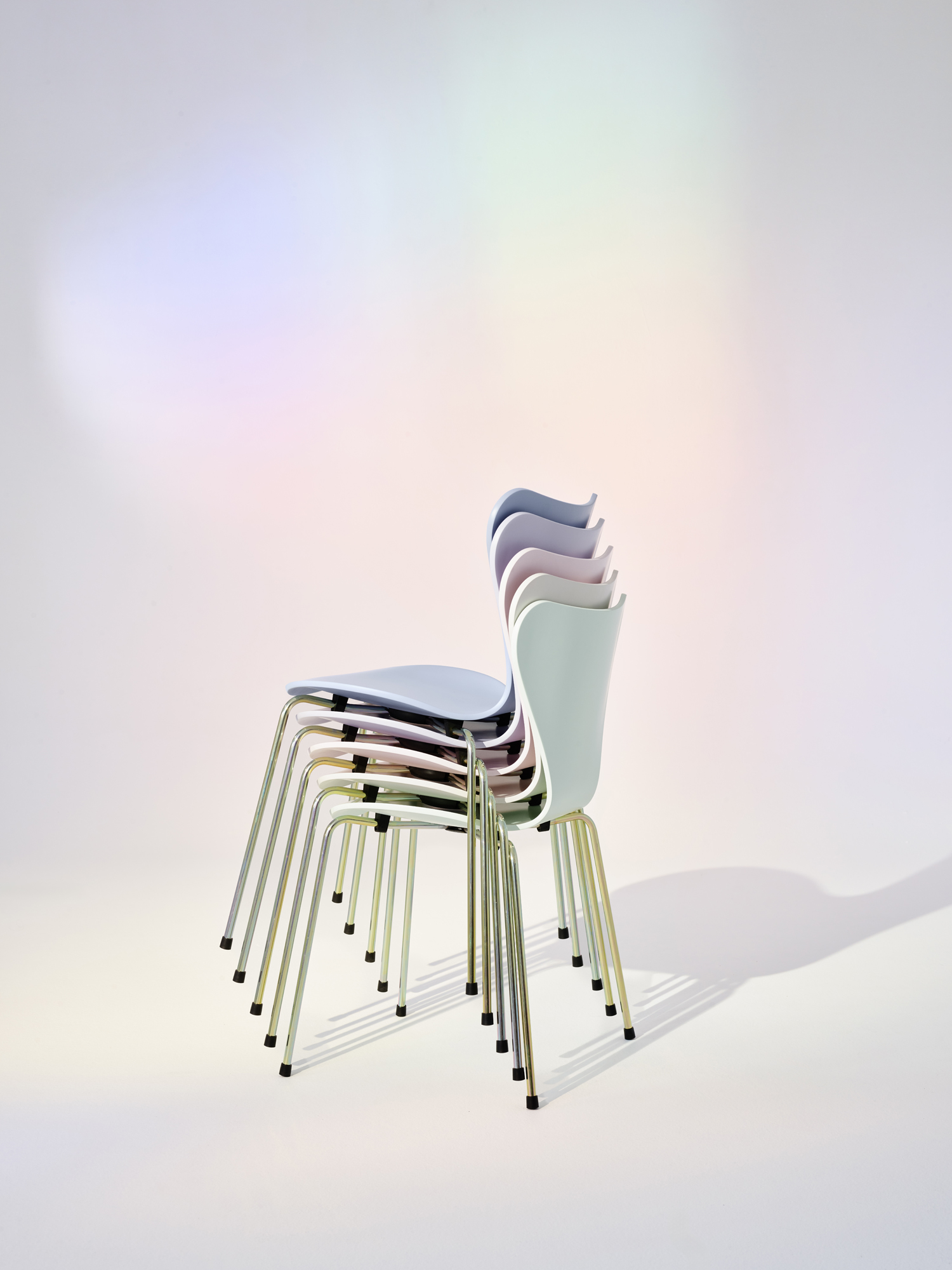 FH_Series 7_3107_7.14 AM_Green_Violet_Blue_Pink_Beige_RainbowGold_base_stack1_low.jpg
