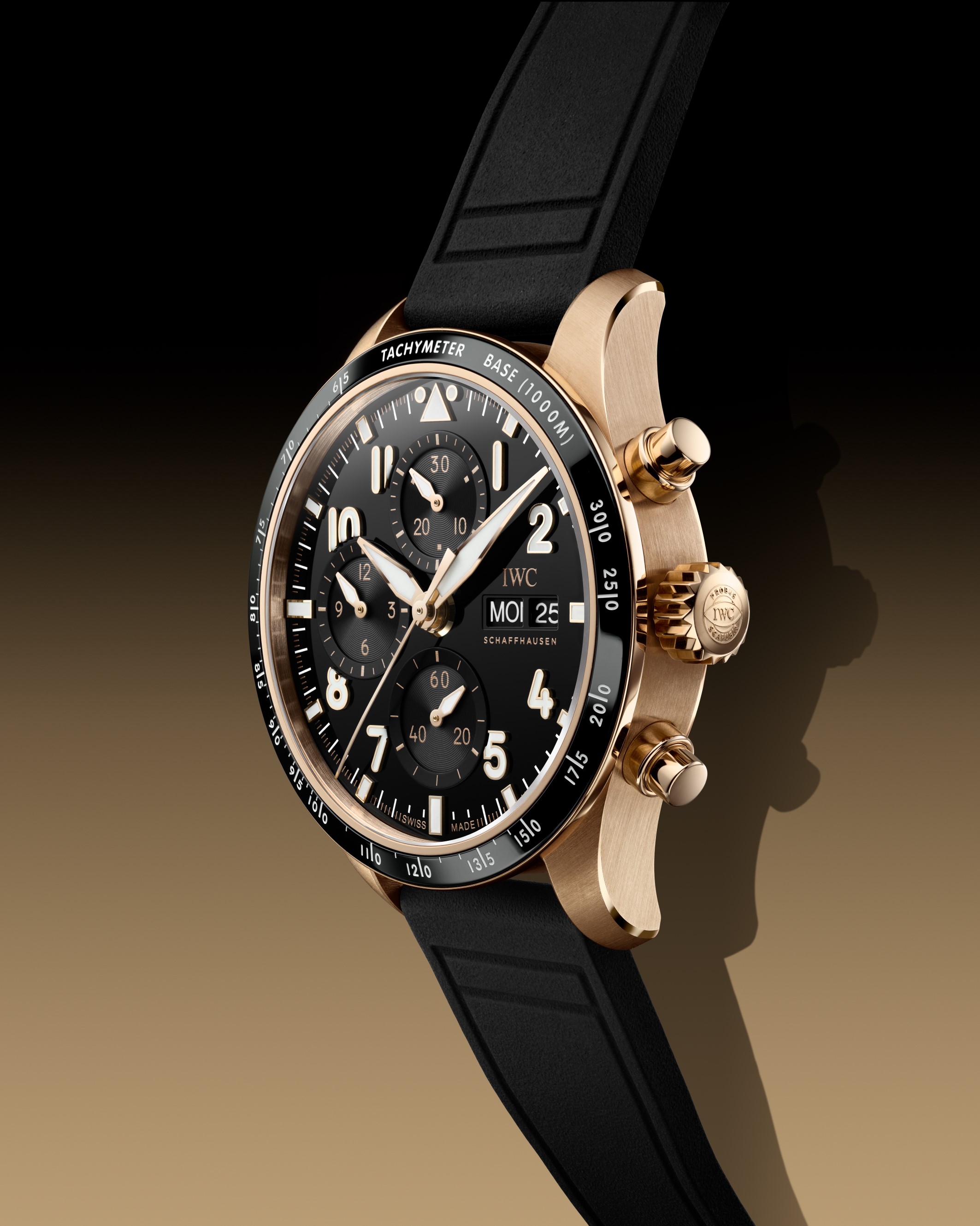 6.IWC万国表飞行员系列高性能计时腕表41（型号：IW388309）a.jpg