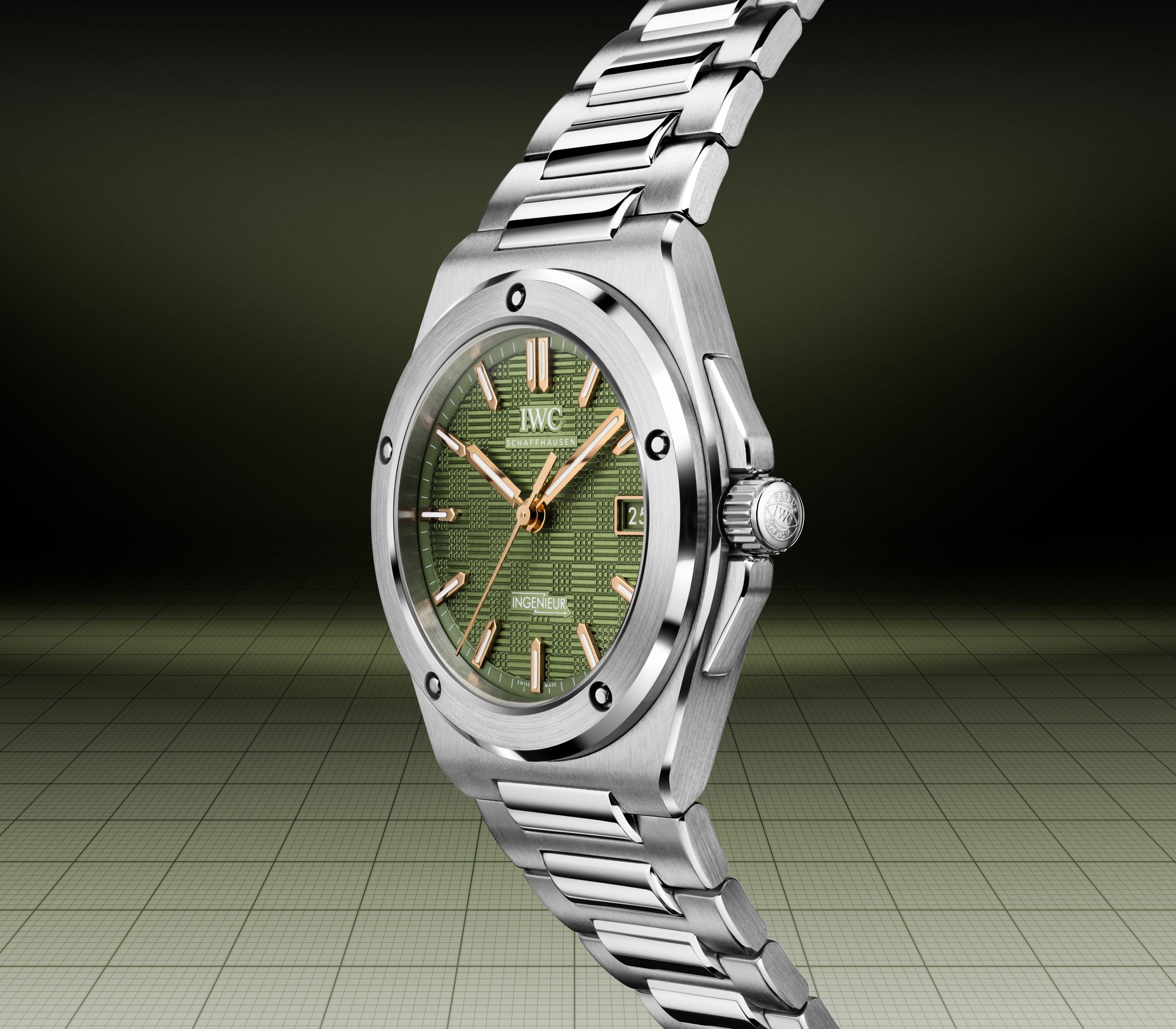 5.IWC万国表工程师自动腕表40(型号：IW328908) a.jpg