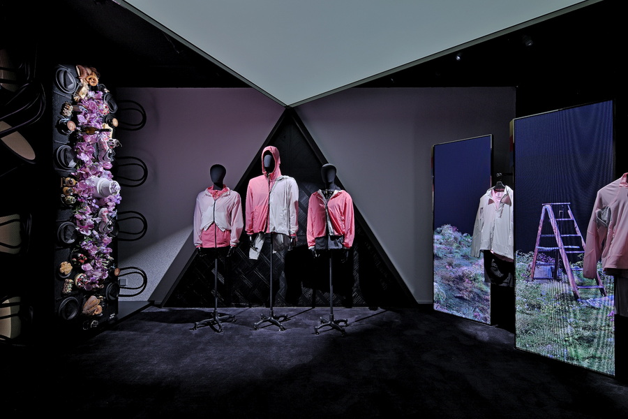 6. SALOMON萨洛蒙小白楼「福郡」限时艺术展览「不止一面」.jpg