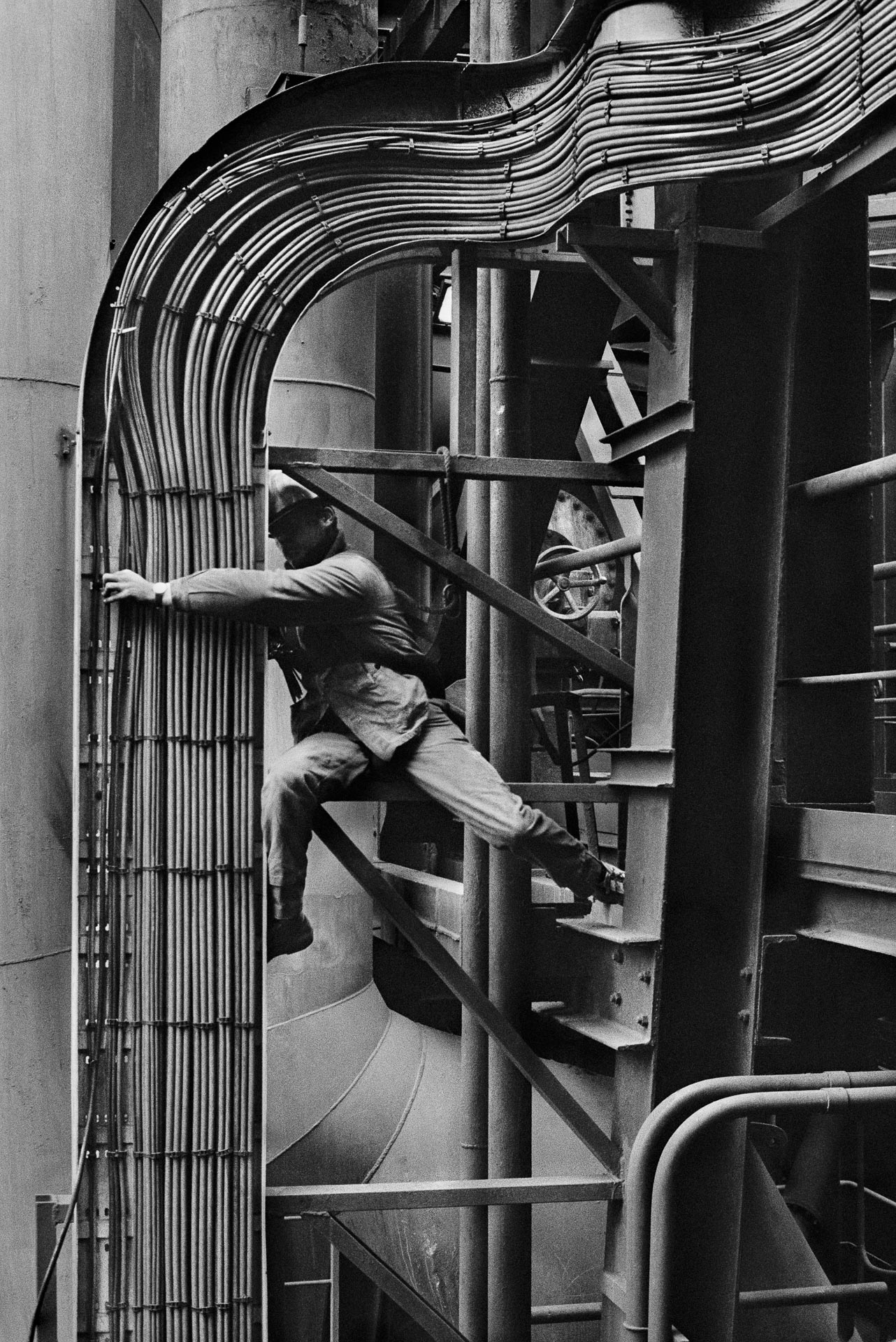 Steel worker, Dunkirk, France, Workers, 1987© Sebastião Salgado.jpg