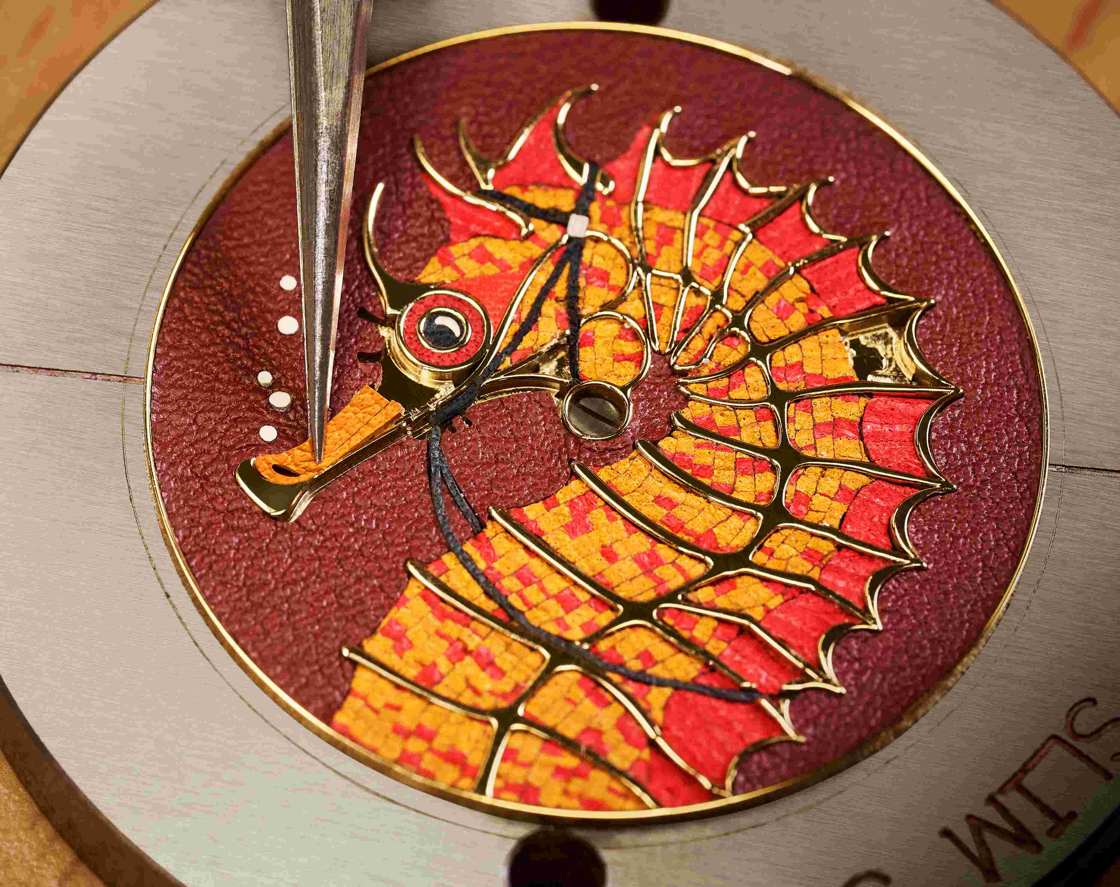 1771835153125338.jpg Slim d'Hermès Hippocampe腕表工艺图3.jpg